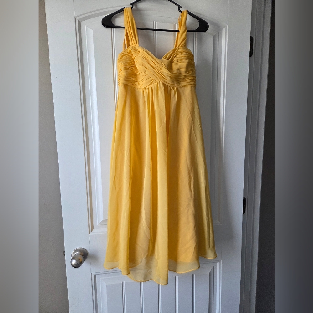 Elegant Yellow Dress